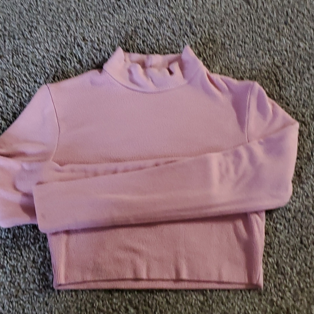 Croped long sleeve naked wardrobe